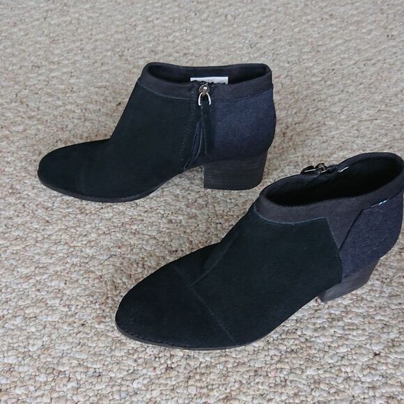 Toms Black Loren Suede Wool Blend Stacked Heel Ankle Bootie size 7.5 - Picture 3 of 12